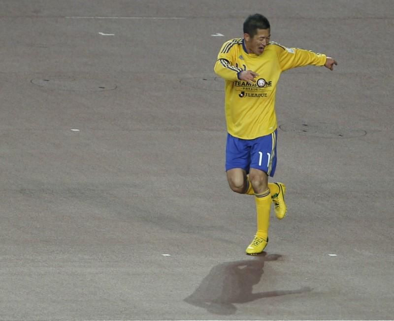 Japon futbolcu Kazuyoshi Miura 54 yaşında sözleşme yeniliyor - Sayfa 1