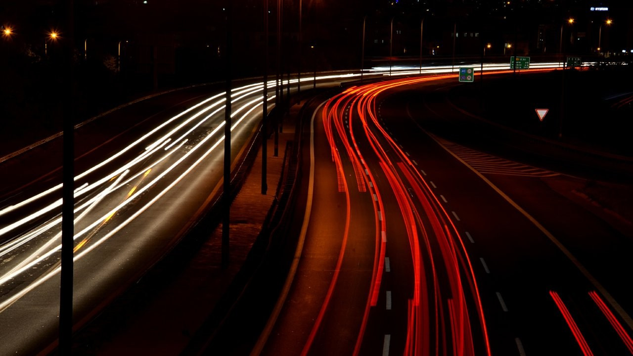 İstanbul trafiğinde kar yoğunluğu