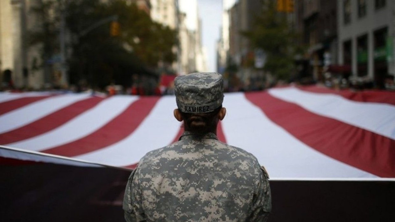 Trump'ın kararı iptal: Trans bireyler orduya alınacak