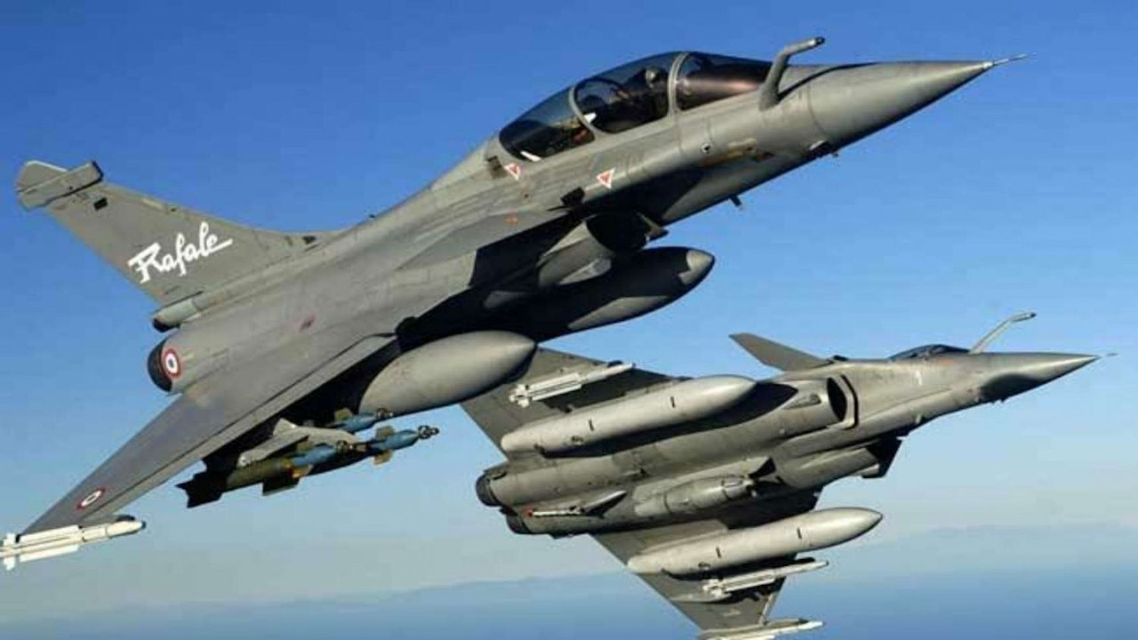 Yunanistan, 18 yeni savaş uçağı için imzayı attı