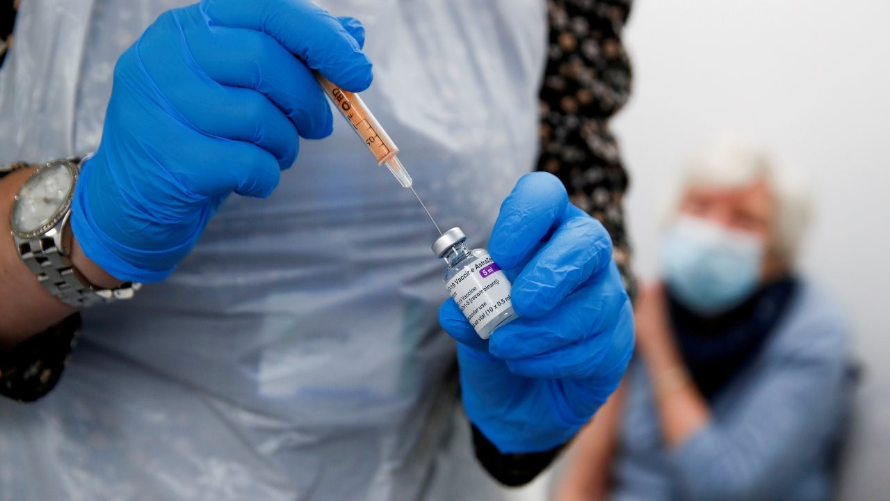 Avrupa Birliği'nde aşı krizi: İhracat sınırlaması getirildi