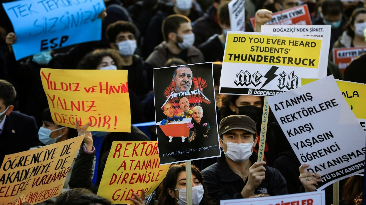 The Guardian: Z kuşağı Erdoğan'ın gücü üzerinde yeni bir sınav