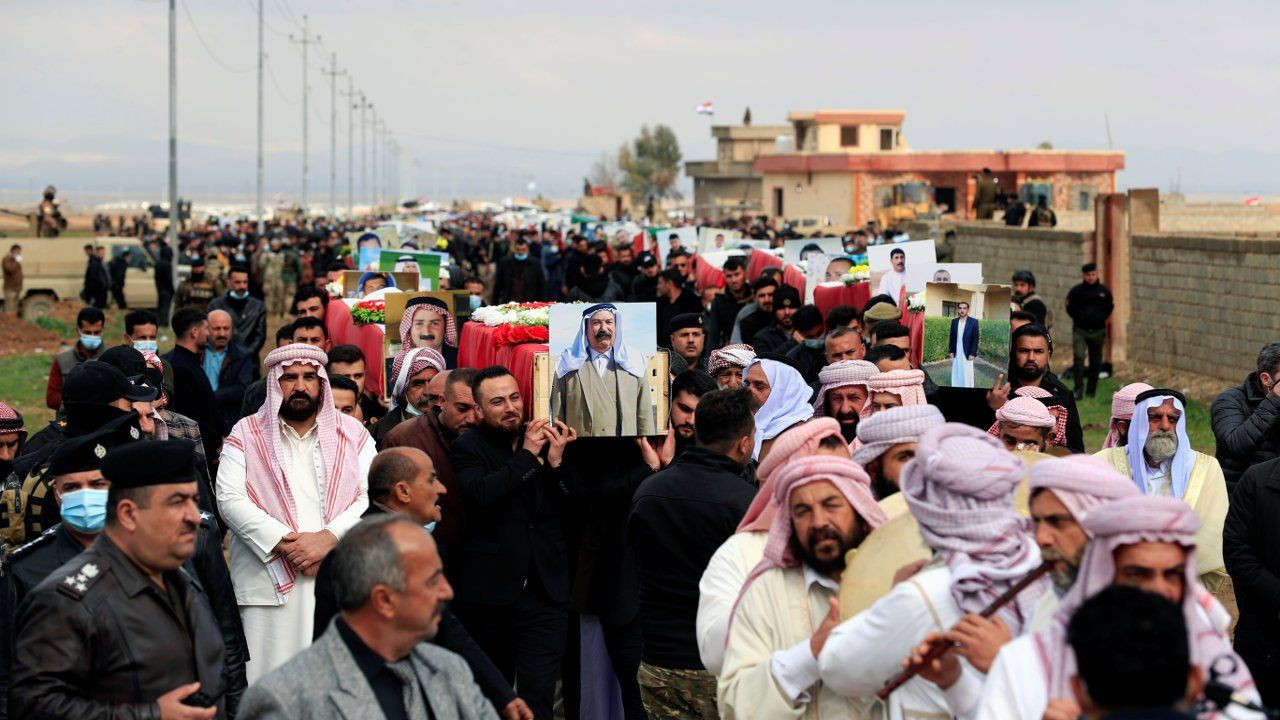 'Bir daha asla': IŞİD'in katlettiği 104 Ezidi, Koço köyünde toprağa verildi - Sayfa 2