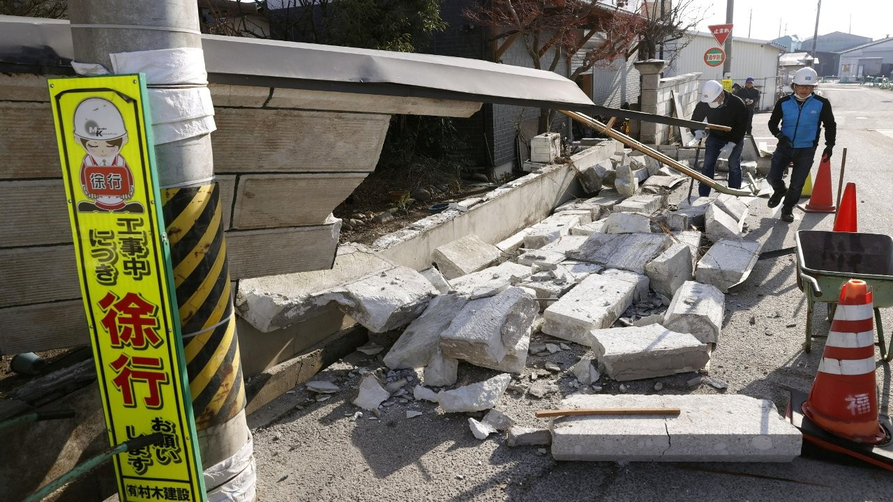 Japonya: 7.3 büyüklüğündeki deprem 2011'in artçısıydı