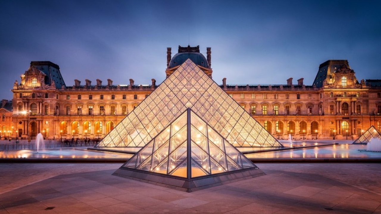 Louvre Müzesi'nde sele karşı önlem