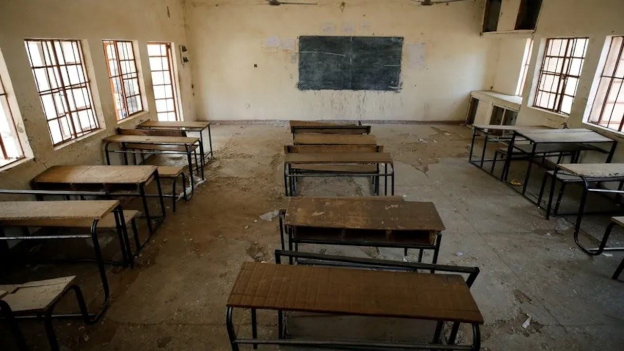 Nijerya'da yatılı okulda silahlı saldırı: 27 öğrenci kaçırıldı