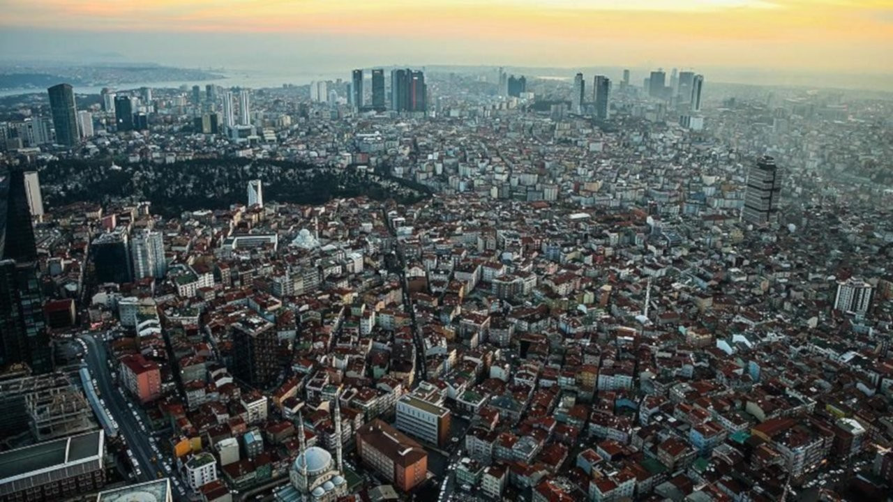 İstanbul depreminde 200 bin bina hasar görecek