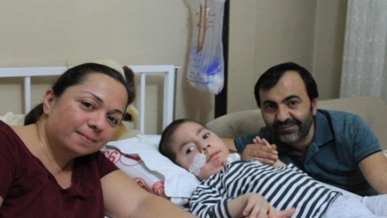 SMA hastası Ali Ürün'ün tedavisi için yardım bekliyorlar