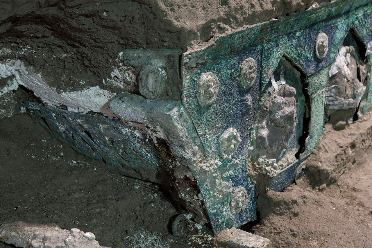 Pompeii'de erotik motiflerle süslü 'gelin arabası' bulundu - Sayfa 2