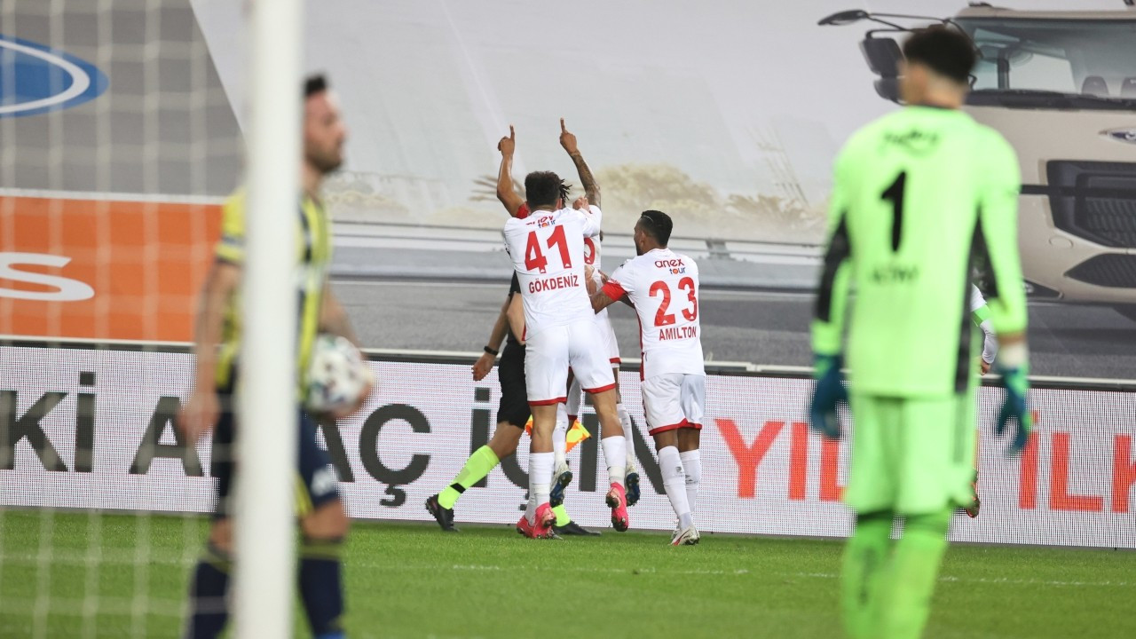 Antalyaspor yenilmezlik serisini 14 maça çıkardı