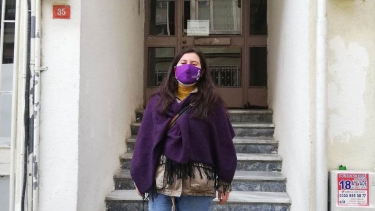 Burcugül Çubuk: Ev hapsinde değilim, feminist isyandayım