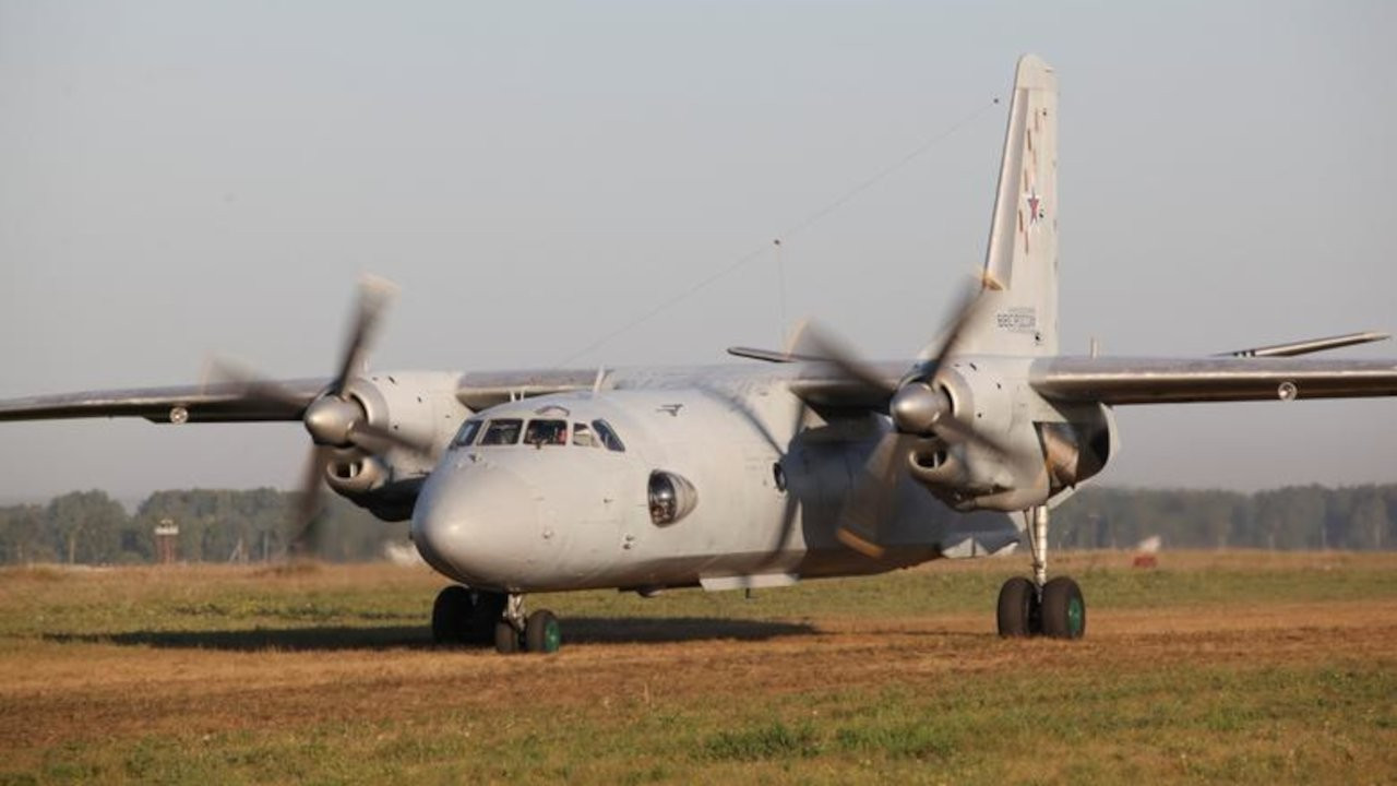 Kazakistan'da An-26 tipi askeri uçak düştü