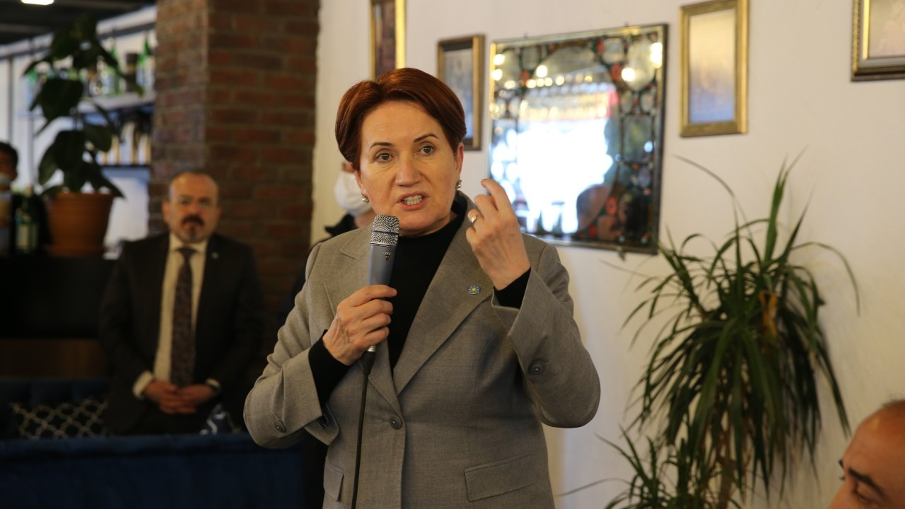 Akşener: Fezleke hazırlanan HDP'lilerin yerinde olsam istifa ederdim