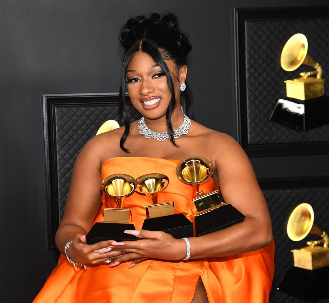 2021 Grammy Ödülleri'nin sahipleri belli oldu: İlk kez bir rapçi kadın ödül aldı - Sayfa 2