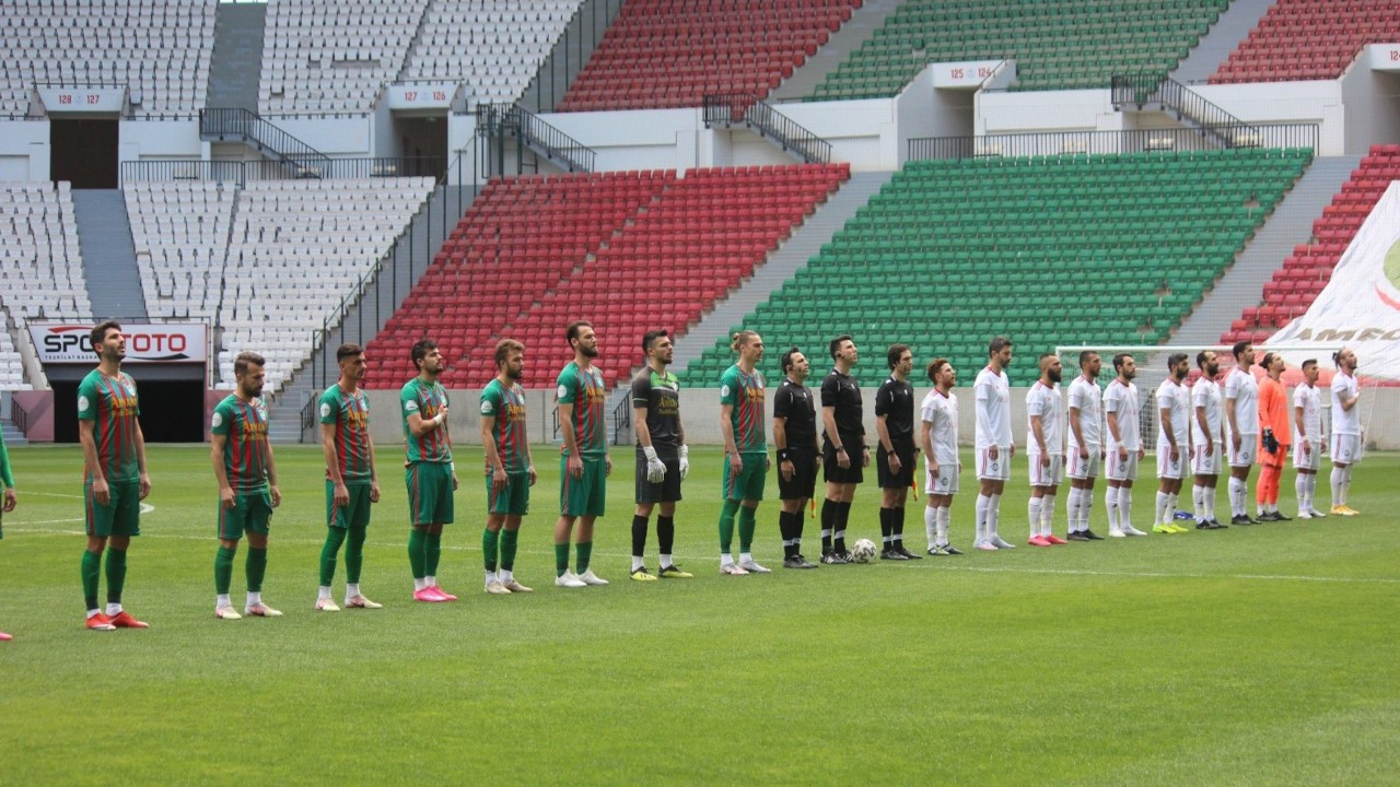 Amed Sportif kendi sahasında Çorum FK'ye 2-1 mağlup oldu