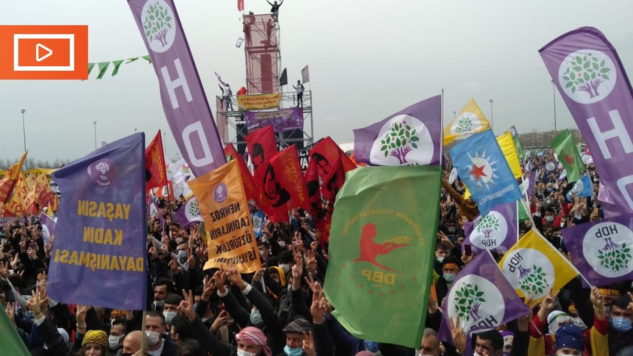Newroz İstanbul'da kutlandı