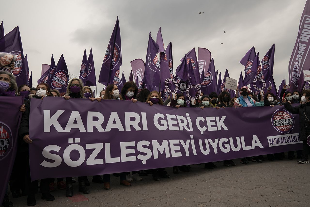 Kadıköy'deki İstanbul Sözleşmesi eyleminden kareler - Sayfa 4