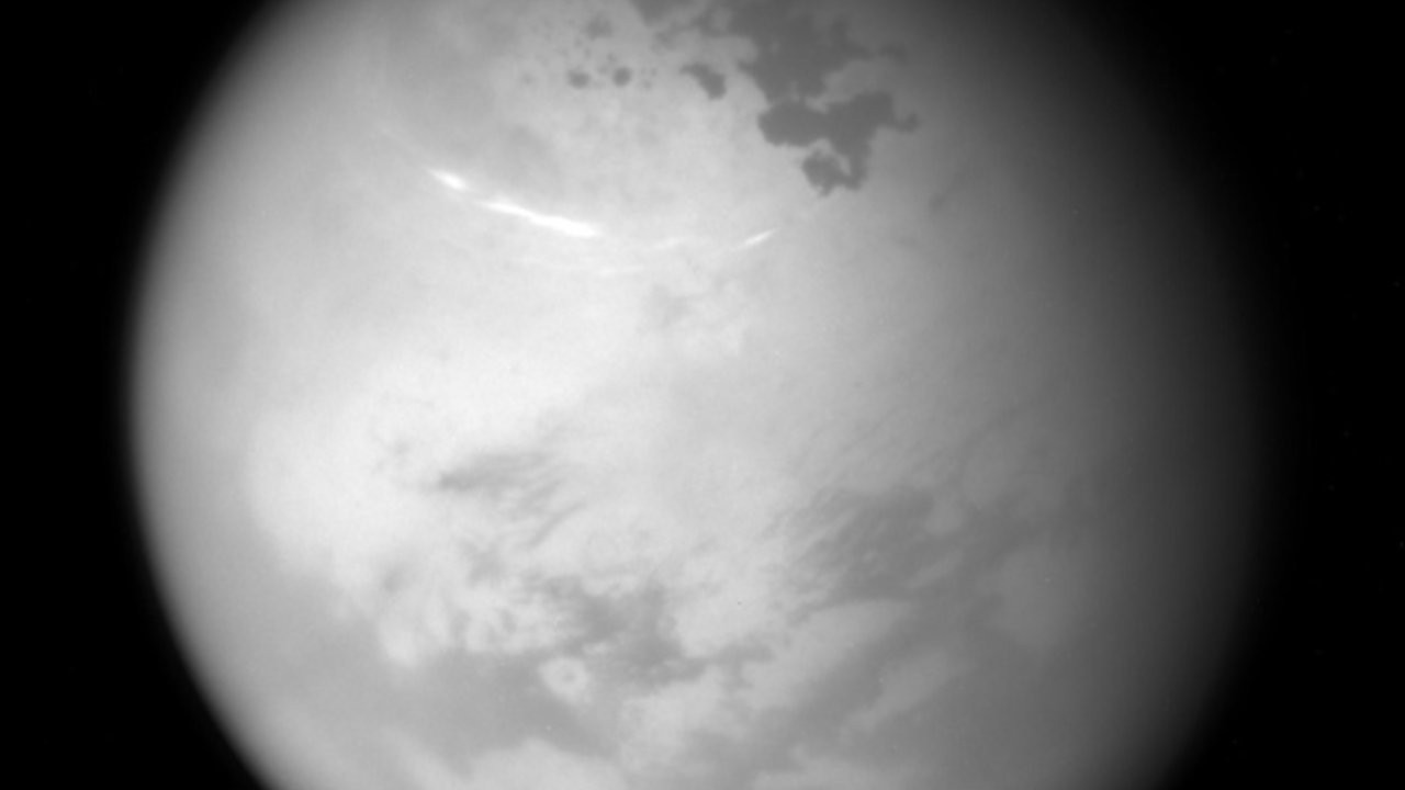 Titan’ın en büyük krateri yaşam için kusursuz olabilir