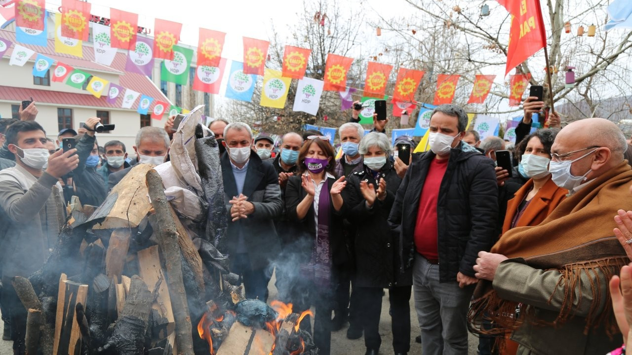 Dersim’de Newroz alanından çağrı: Haksızlıklara karşı birlik zamanı