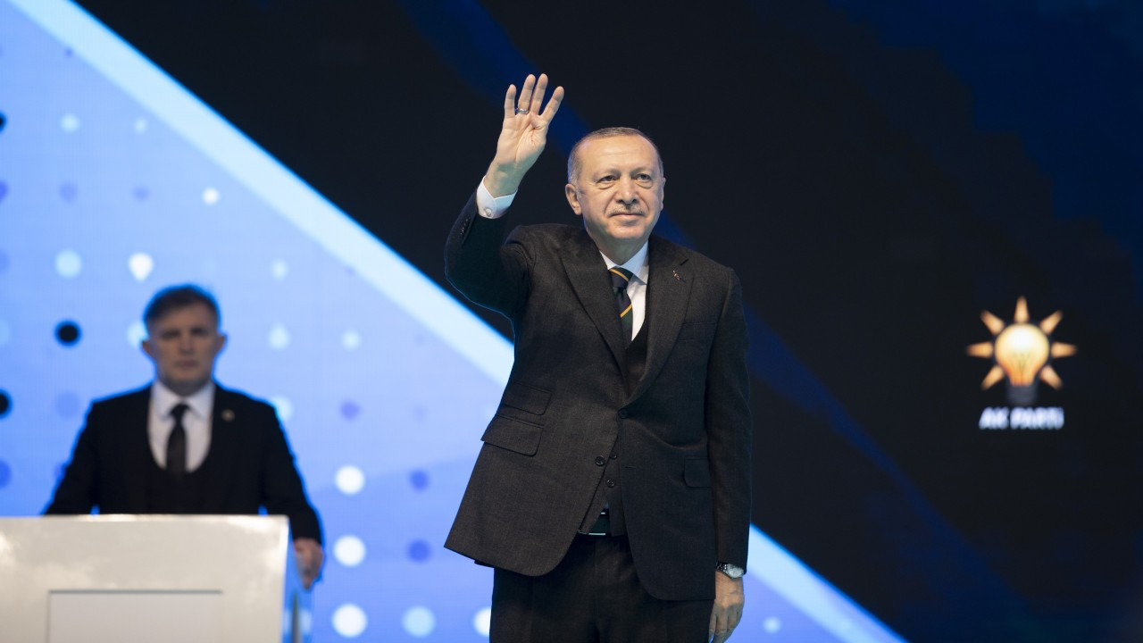 Erdoğan: Evdeki altın ve dövizinizi finans araçlarına yatırın