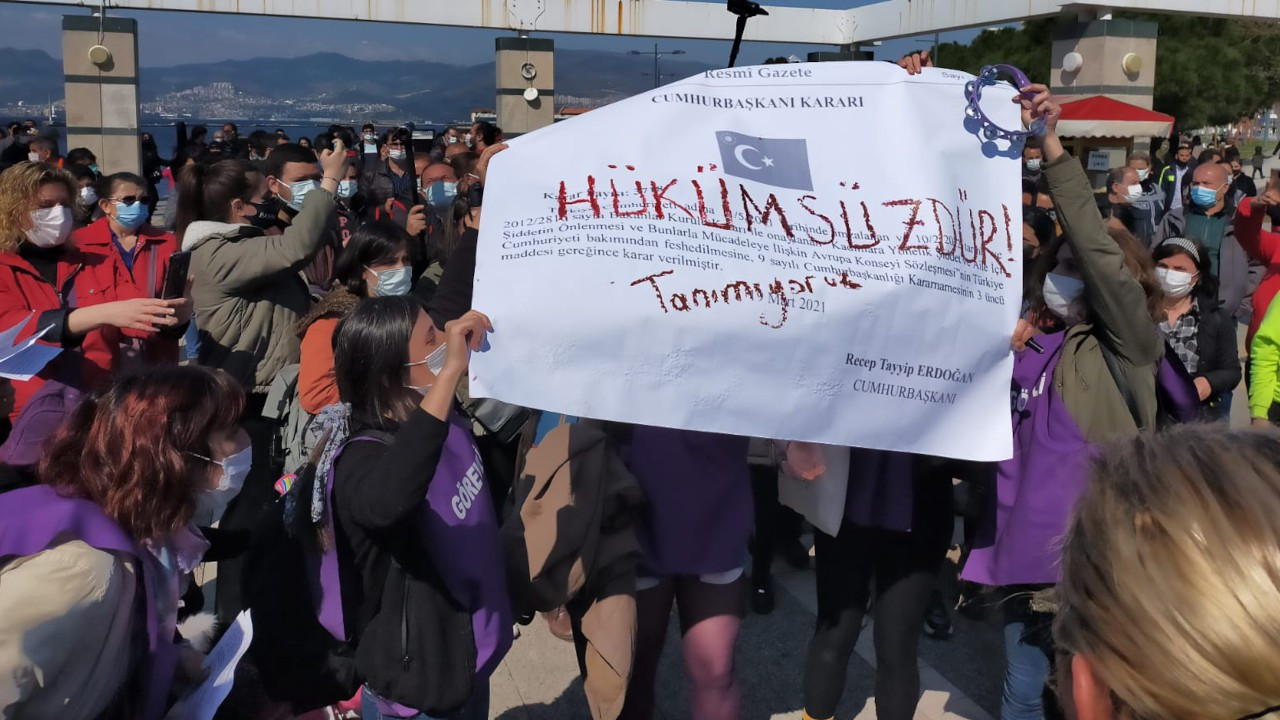 Kadınlar 'kararı' parçaladı: İstanbul Sözleşmesi'nden vazgeçmiyoruz