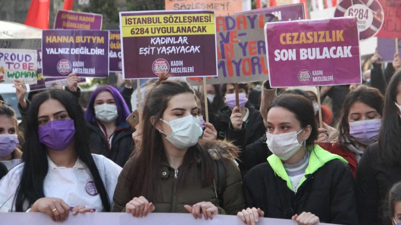 Kadınlar İstanbul Sözleşmesi için sokakta: Sözleşmenin her maddesini uygulayacaksınız