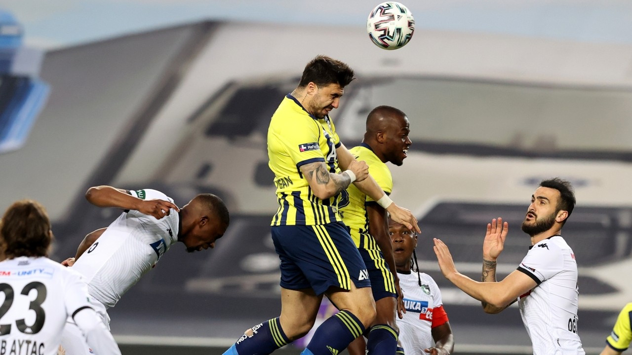 Fenerbahçe, Denizlispor'u 1-0 mağlup etti