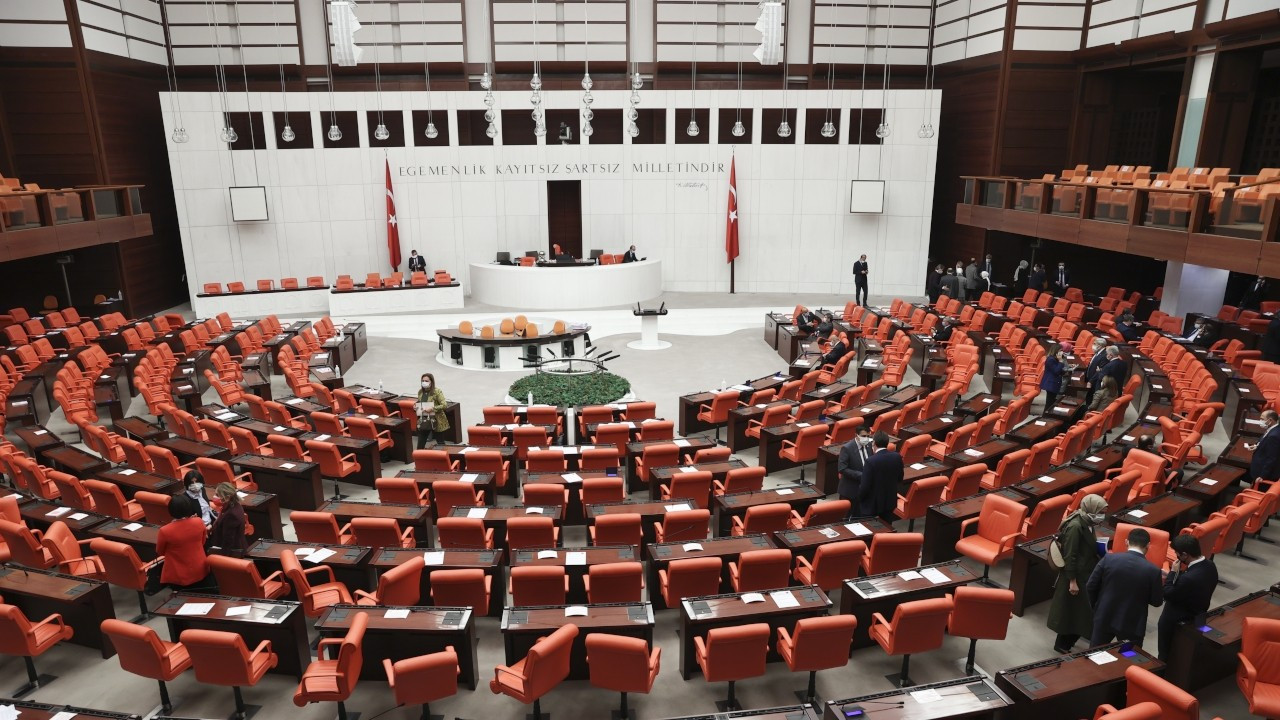 CHP’li 10, HDP’li 10 milletvekili hakkında fezleke hazırlandı