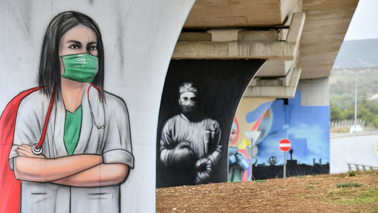 Ankara Büyükşehir’den sağlıkçılara grafitili moral