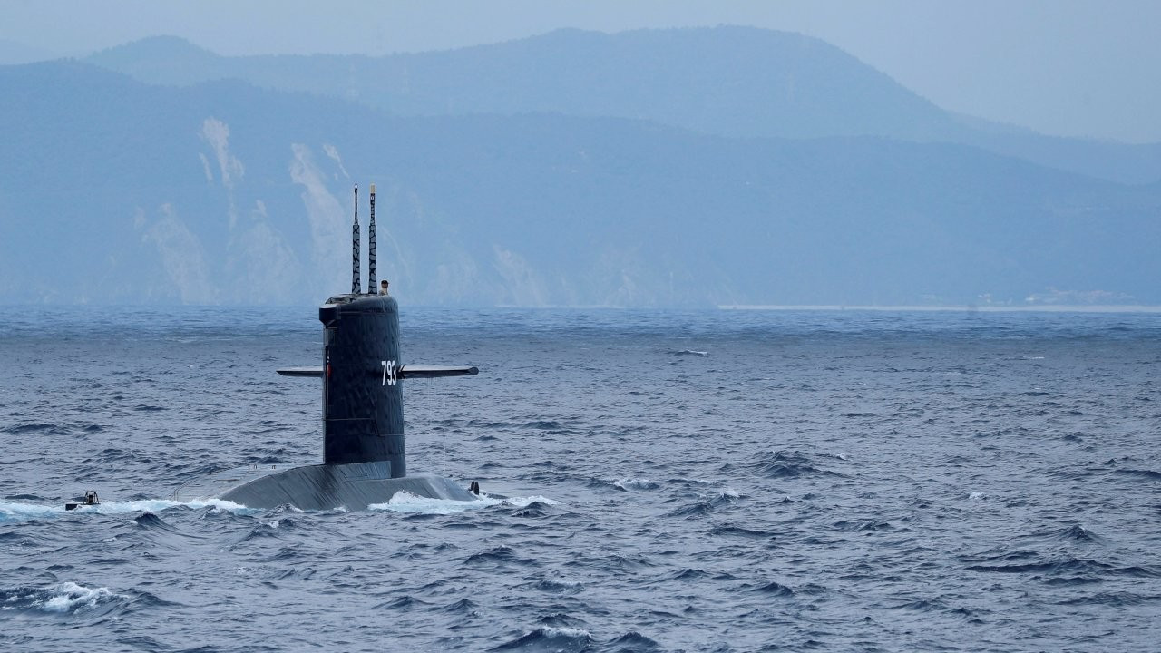 İsrail Almanya’dan 3 milyar euroluk üç denizaltı alıyor