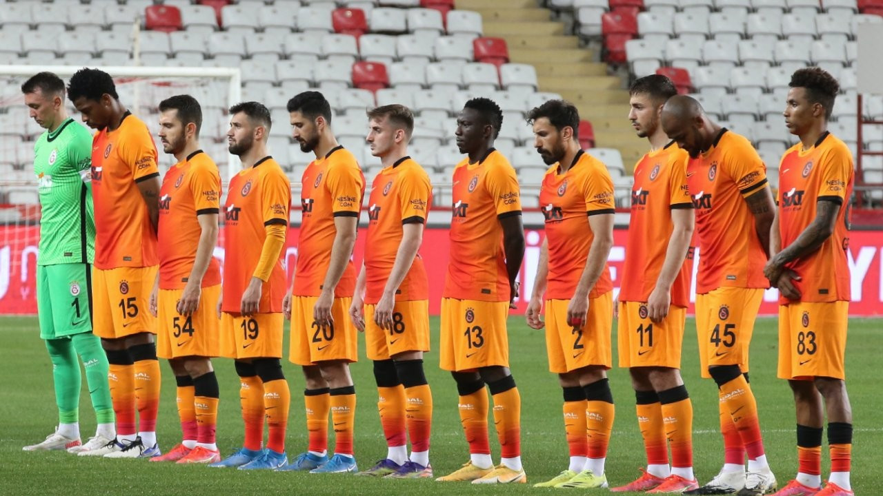Galatasaray'da 3 oyuncunun korona testi pozitif