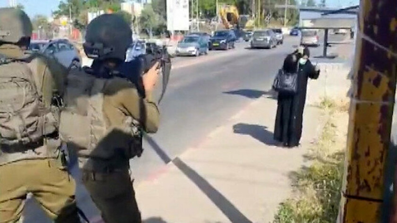 İsrail askerlerinin yaraladığı Filistinli kadın vefat etti