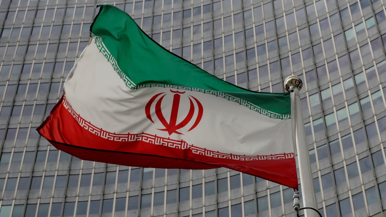 İran'da İsviçreli üst düzey diplomat binadan düşerek öldü