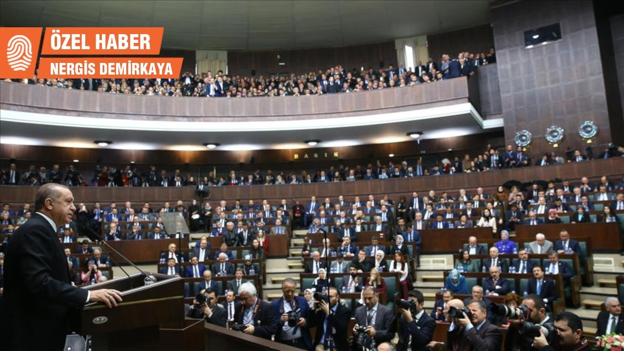 Sedat Peker’in iddiaları AK Parti’yi böldü, gözler Erdoğan’da