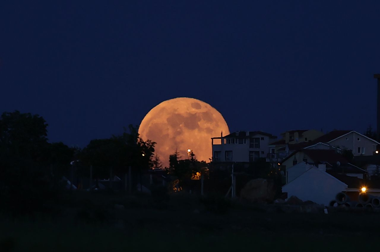 Türkiye'nin dört bir yanından 'Süper Ay' manzaraları - Sayfa 3