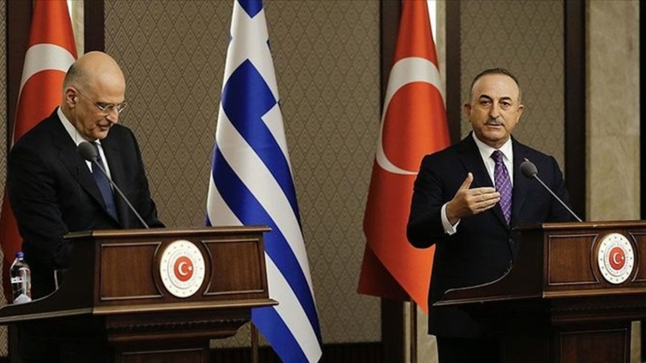 Çavuşoğlu'nun Atina ziyareti öncesi gerginlik iddiası