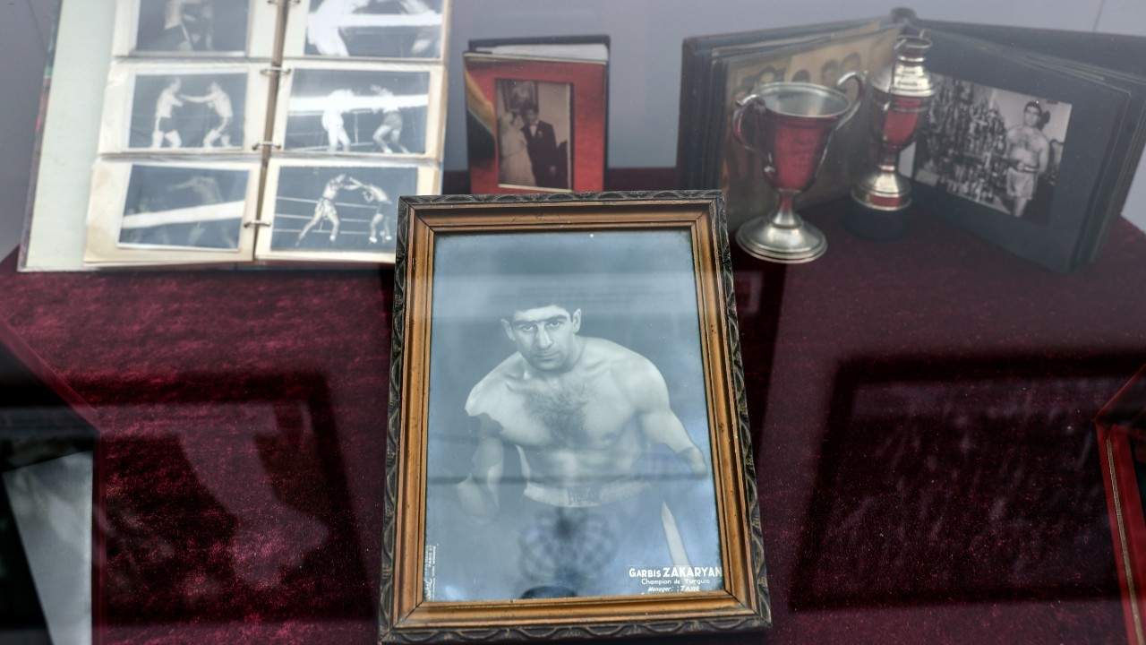 Eski boksör Garbis Zakaryan anısına sergi açıldı