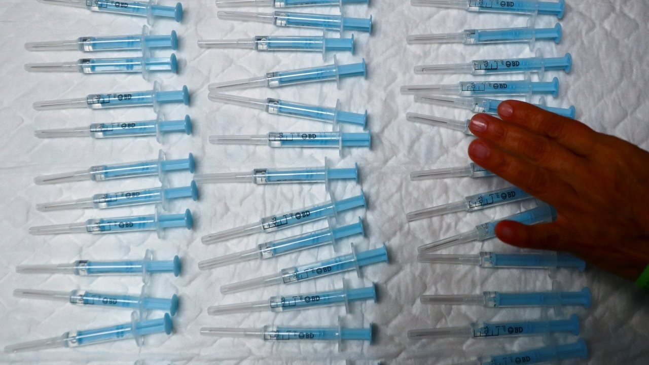 EMA: Aşı bağlantılı kanda pıhtılaşma vakalarında heparin kullanmayın