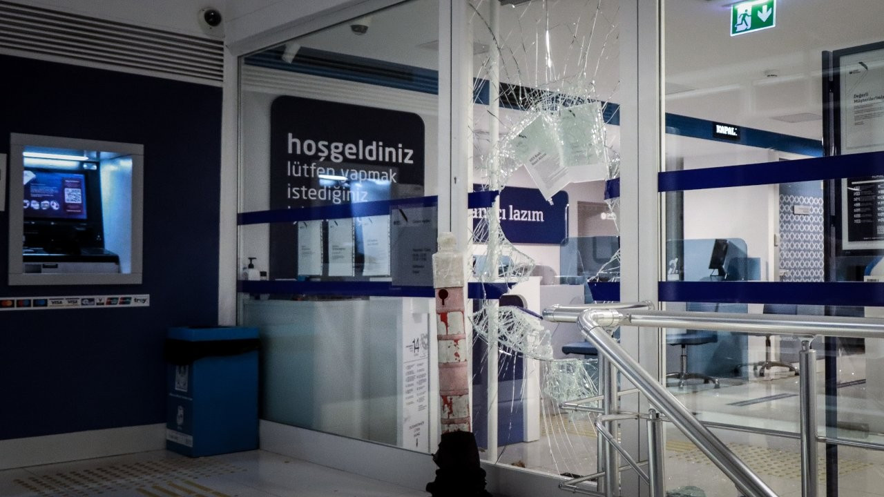 Bursa'da 200 liralık banka soygunu