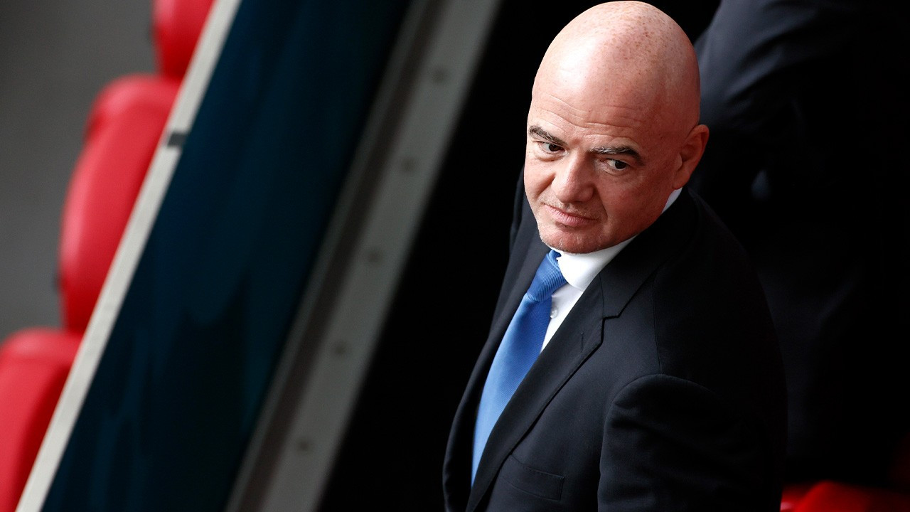 FIFA Başkanı'ndan Rusya ve Ukrayna'ya 1 aylık ateşkes çağrısı