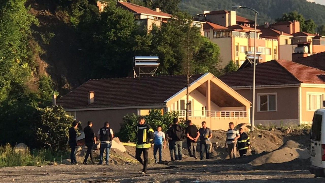 Zonguldak'ta kaymakamlık bahçesinde bomba bulundu