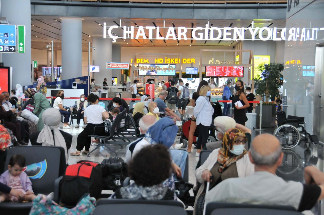 İstanbul Havalimanı'nda bayram yoğunluğu - Sayfa 4