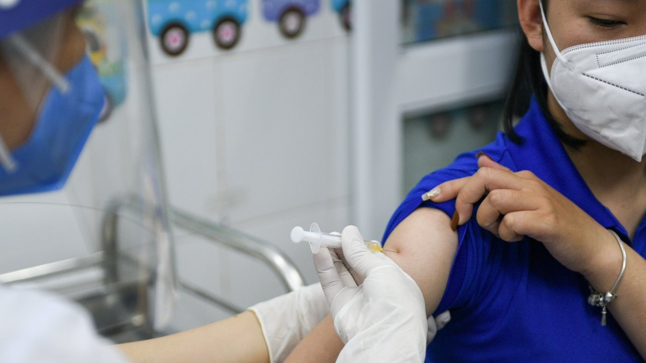 'Delta varyantına karşı iki doz aşı hayati önem taşıyor'