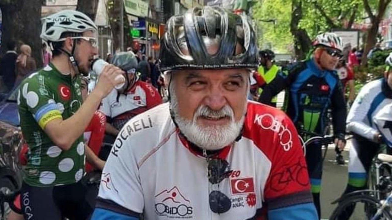 Bisikletine TIR çarpan eski kulüp başkanı vefat etti