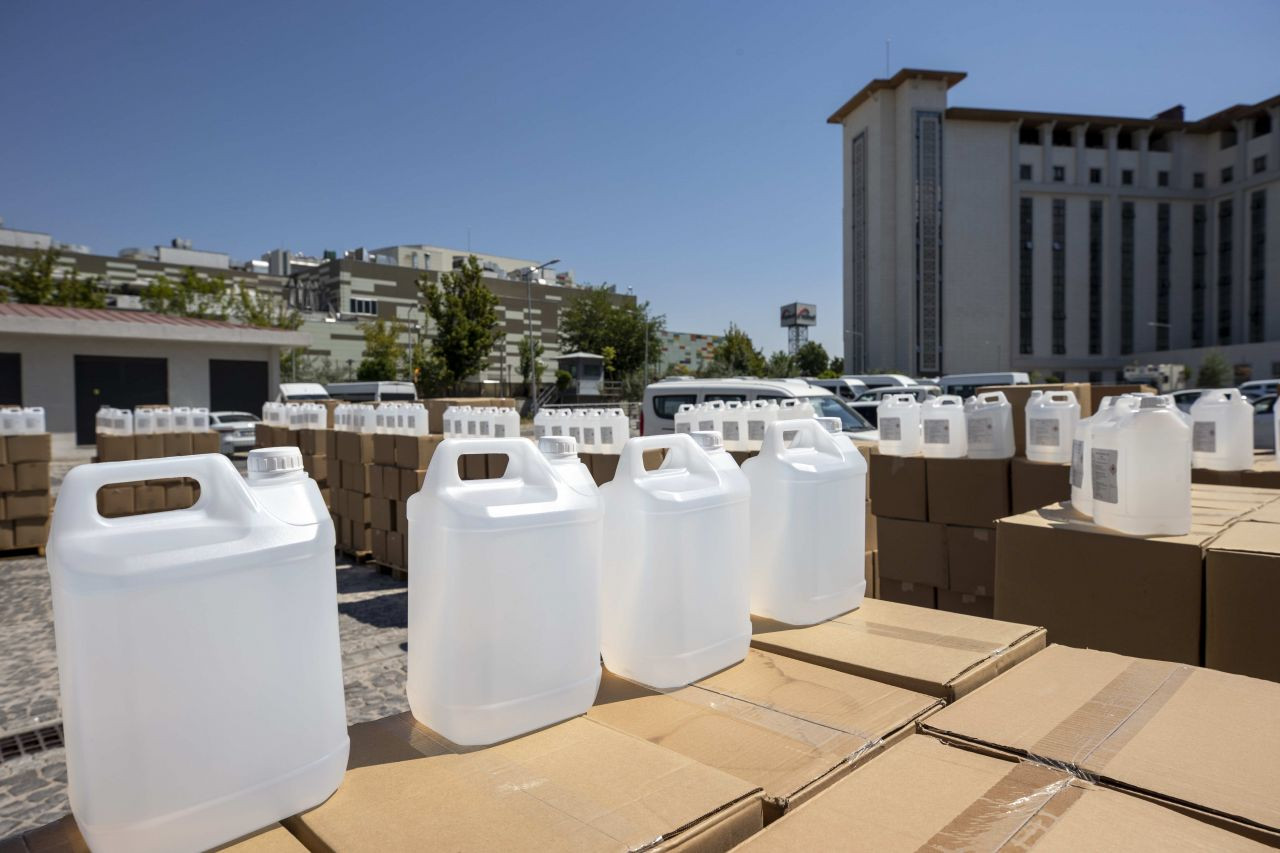 Ankara'da sahte içki operasyonu: 12 bin litre etil alkol ele geçirildi - Sayfa 4