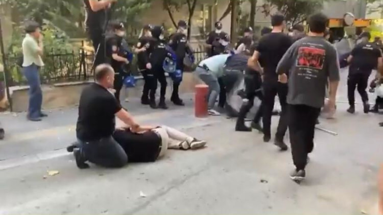 Ankara, İzmir ve İstanbul'da Suruç Katliamı anmasına polis engeli