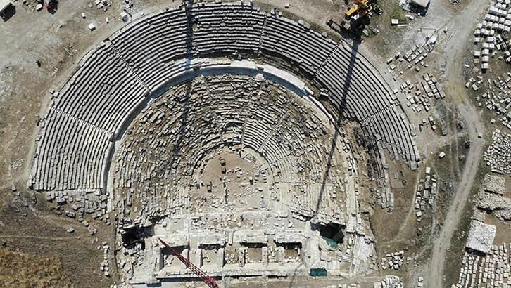 2 bin 200 yıllık antik tiyatronun restorasyonu tamamlandı - Sayfa 2