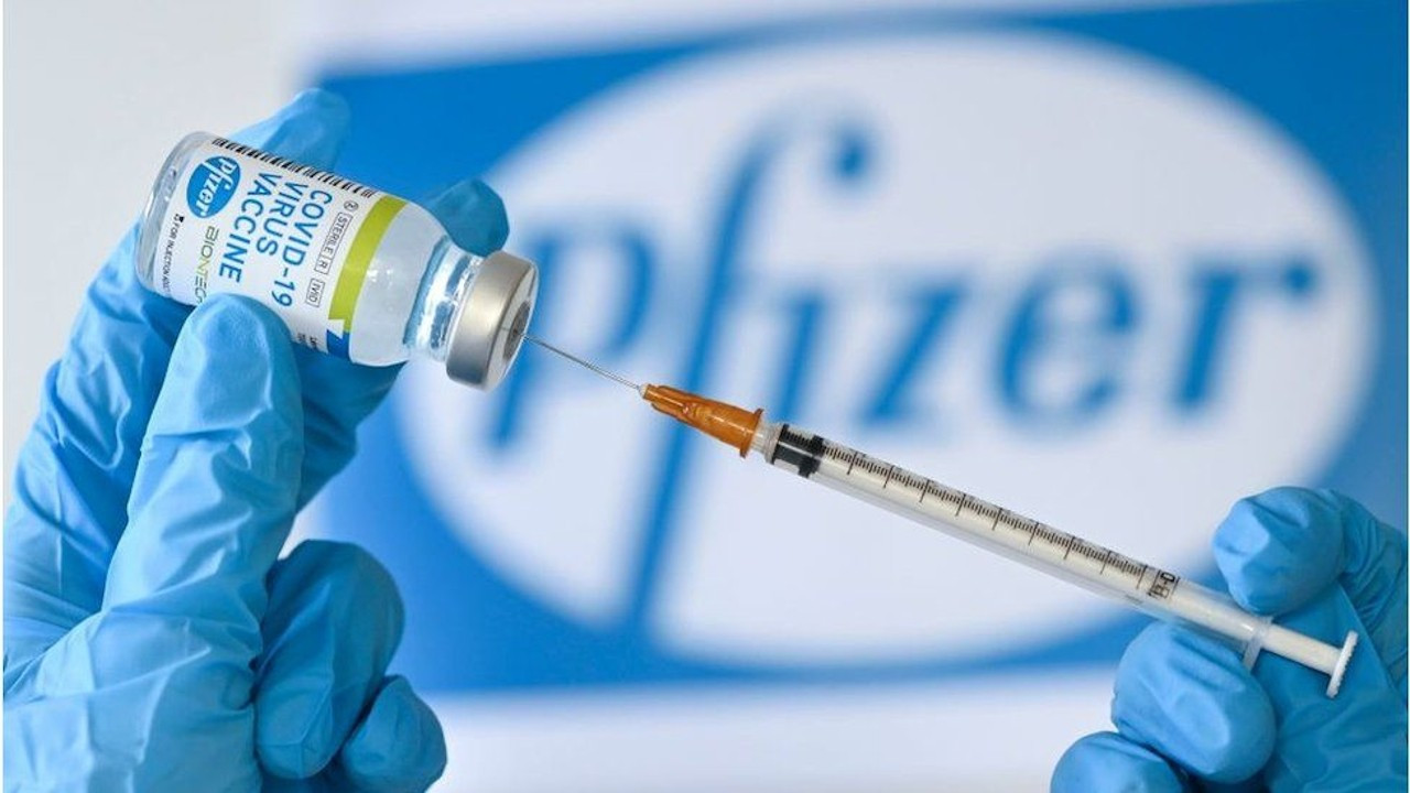 Pfizer/BioNTech aşısında üçüncü doz yüzde 95.6 etkili