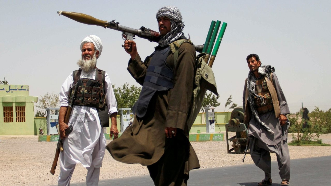 Alman yetkililer Katar’da Taliban'la görüşmeyi doğruladı