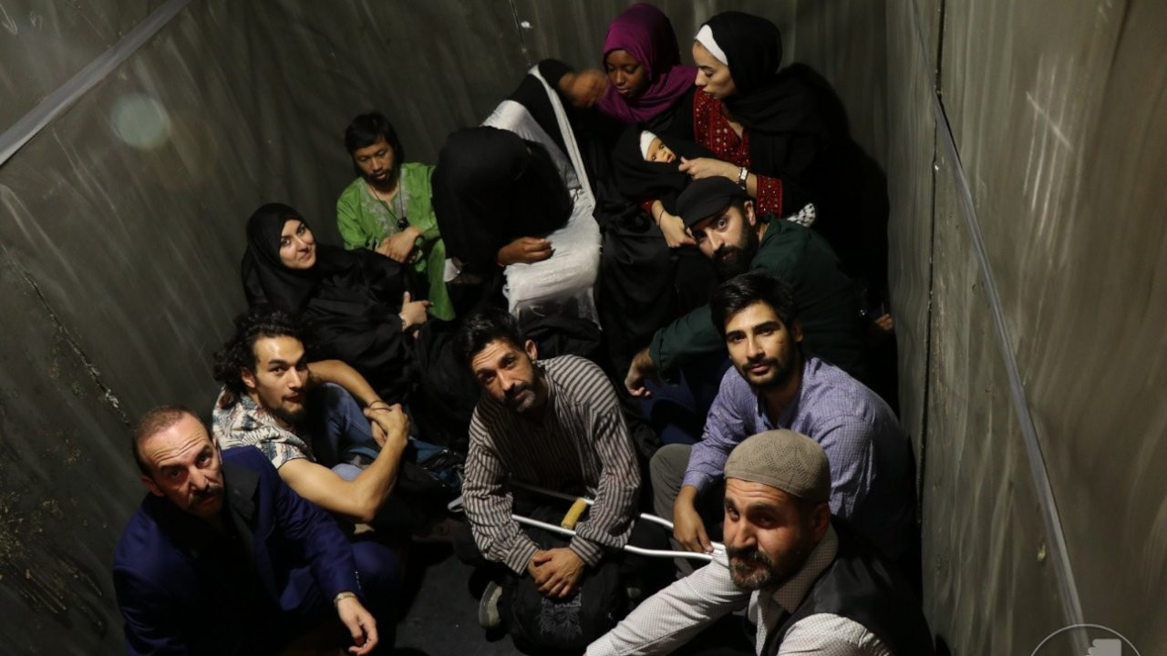 Perde Sanat Tiyatrosu'ndan göç ve mülteci konulu kısa film: 'Nereye'
